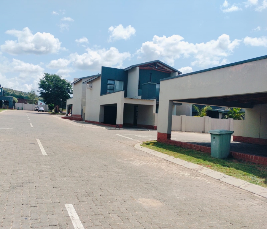 To Let 3 Bedroom Property for Rent in Waterkloof A H North West
